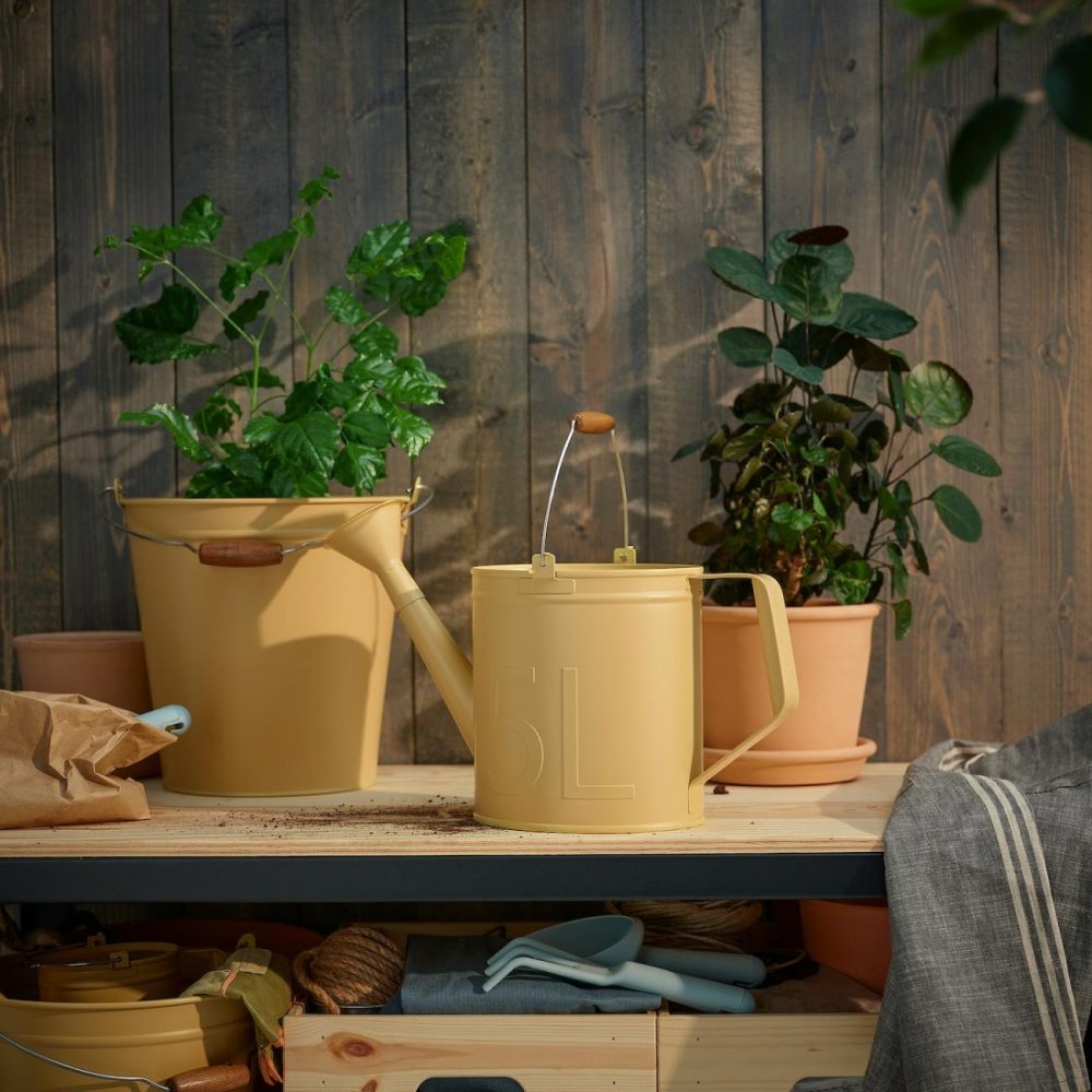 Watering Can, Indoor/Outdoor Yellow Outdoor